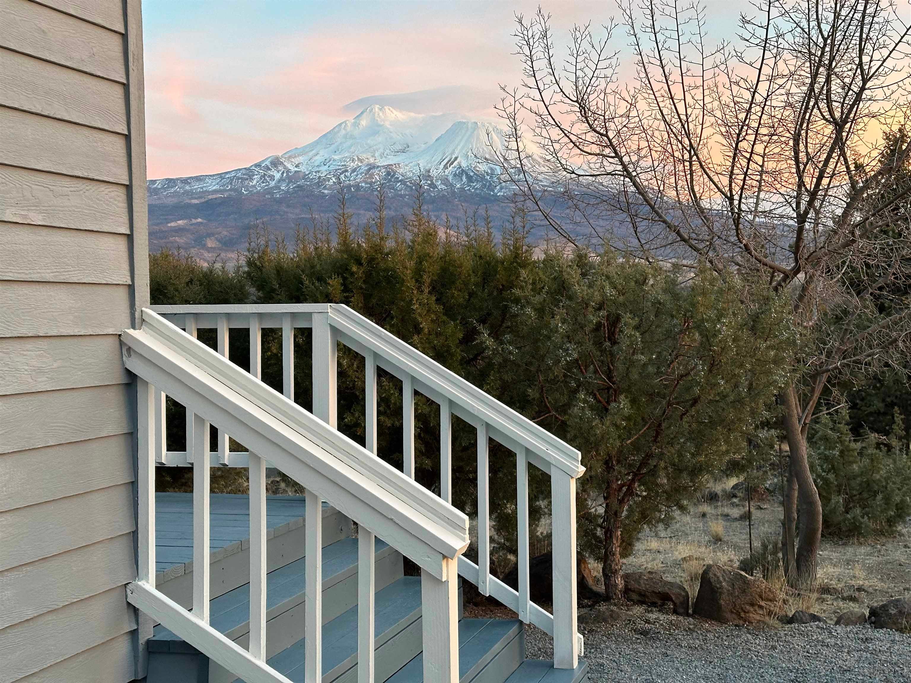 15028 Juniper Peak Road Weed, CA 96094 - Photo 11 of 33 Gallery Image 11