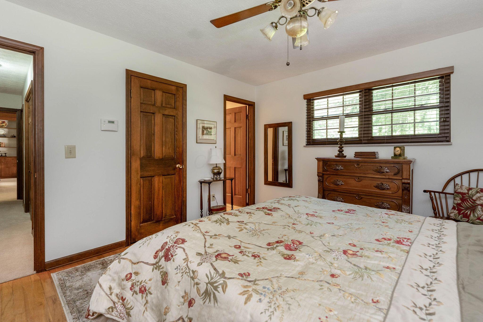 1350 Carriage Road Powell, OH 43065 - Photo 28 of 80 1350CarriageRd-63