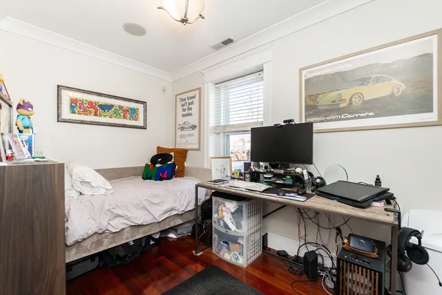 $4,000 | 632 East Broadway, Unit 4, Boston, MA 02127