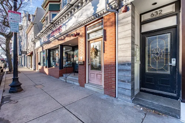 $4,000 | 632 East Broadway, Unit 4, Boston, MA 02127
