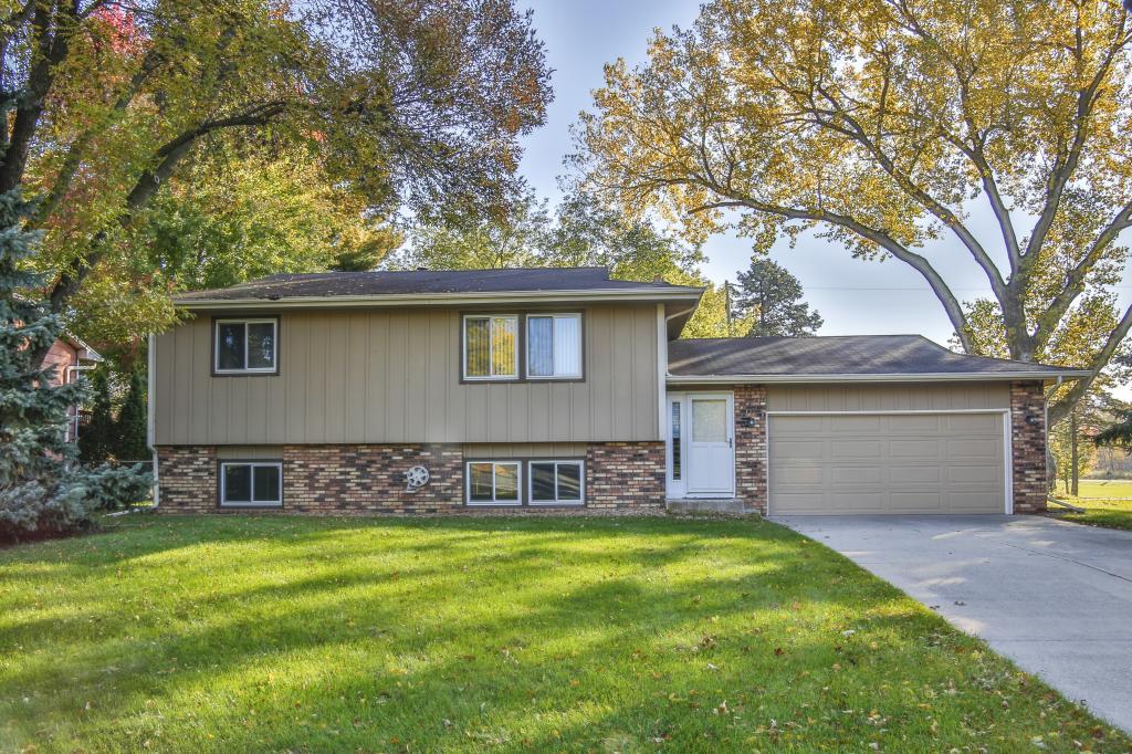 5540 Pascal Street Shoreview, MN 55126 - Photo 1 of 1 Gallery Image 1