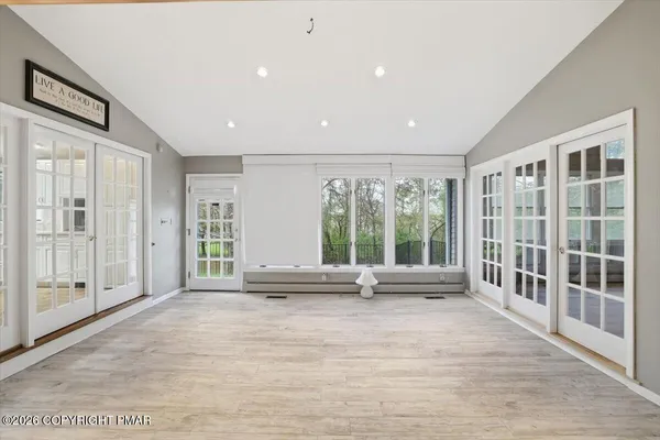 $599,000 | 120 Jermyn Drive, Clarks Summit, PA 18411