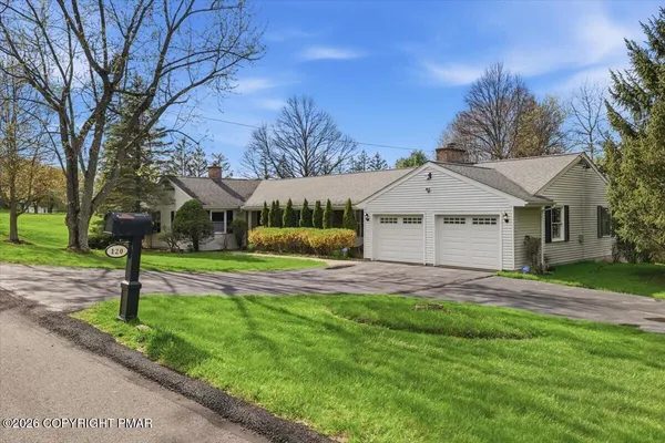 $599,000 | 120 Jermyn Drive, Clarks Summit, PA 18411