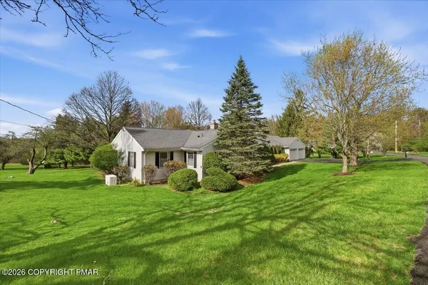 $599,000 | 120 Jermyn Drive, Clarks Summit, PA 18411