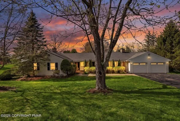 $599,000 | 120 Jermyn Drive, Clarks Summit, PA 18411