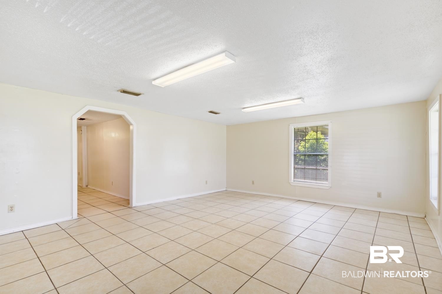 18410 Brewton Street Robertsdale, AL 36567 - Photo 8 of 31