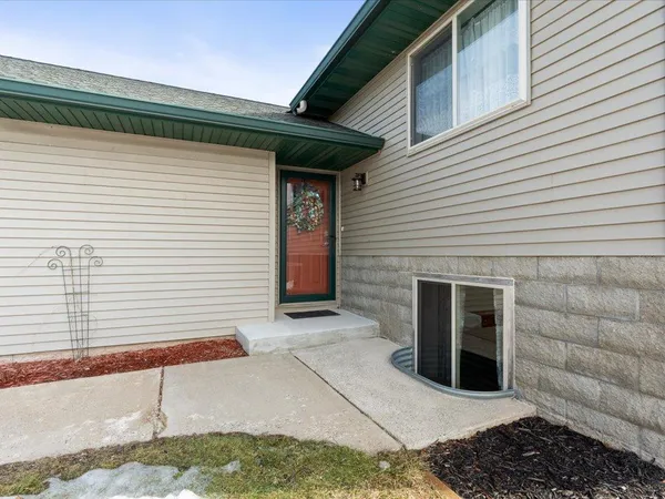 $344,990 | 9057 3rd Avenue, Breezy Point, MN 56472