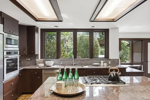 $1,225,000 | 1517 Manzanita Avenue, Santa Rosa, CA 95404