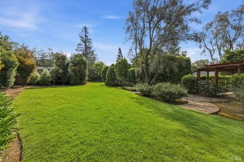 $1,225,000 | 1517 Manzanita Avenue, Santa Rosa, CA 95404