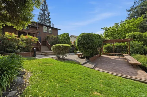 $1,225,000 | 1517 Manzanita Avenue, Santa Rosa, CA 95404