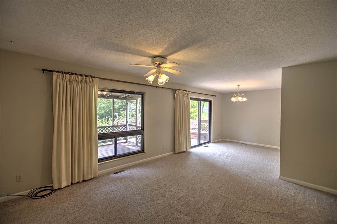 930 Bonhomme Court Decatur, IL 62526 - Photo 6 of 35 Gallery Image 6