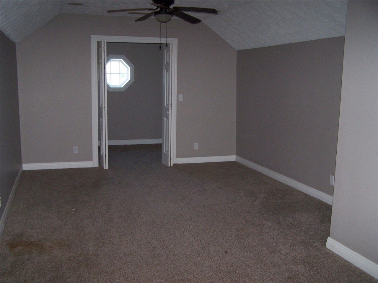 176 Fox Ridge Glasgow, KY 42141 - Photo 12 of 34 Gallery Image 12