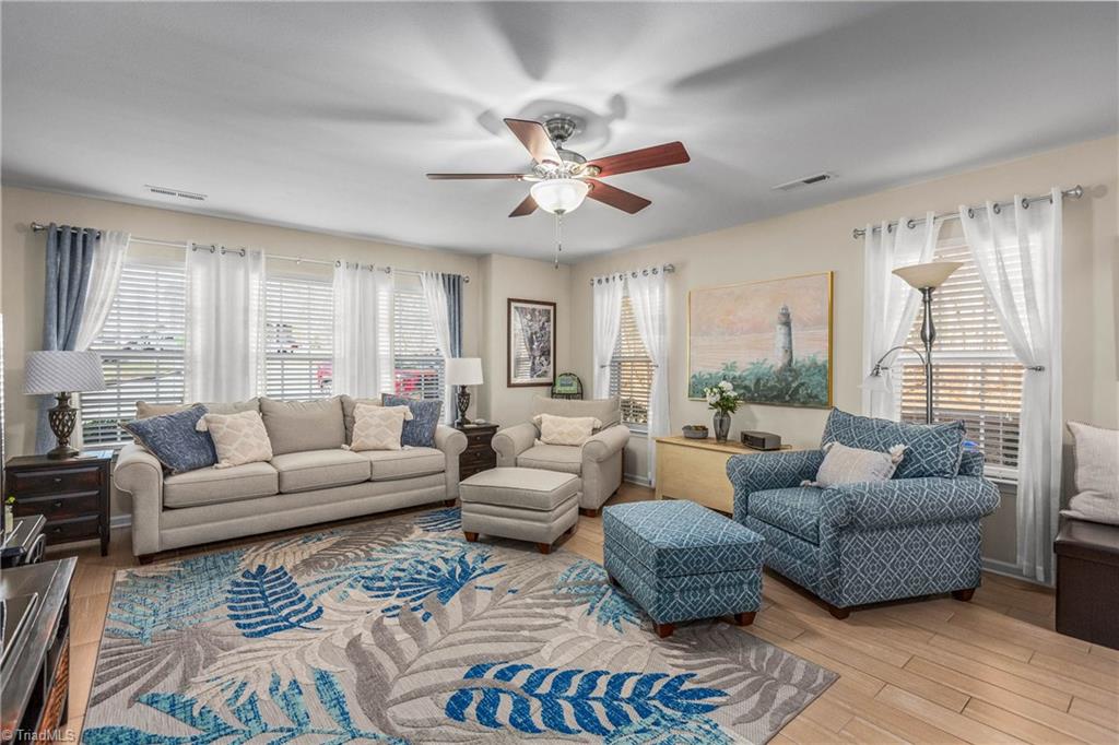460 Ridgebrooke Drive High Point, NC 27265 - Photo 7 of 28