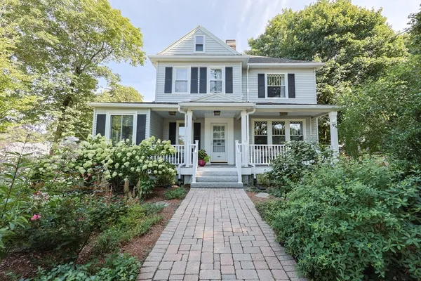 $1,250,000 | 100 Prescott Street, Reading, MA 01867
