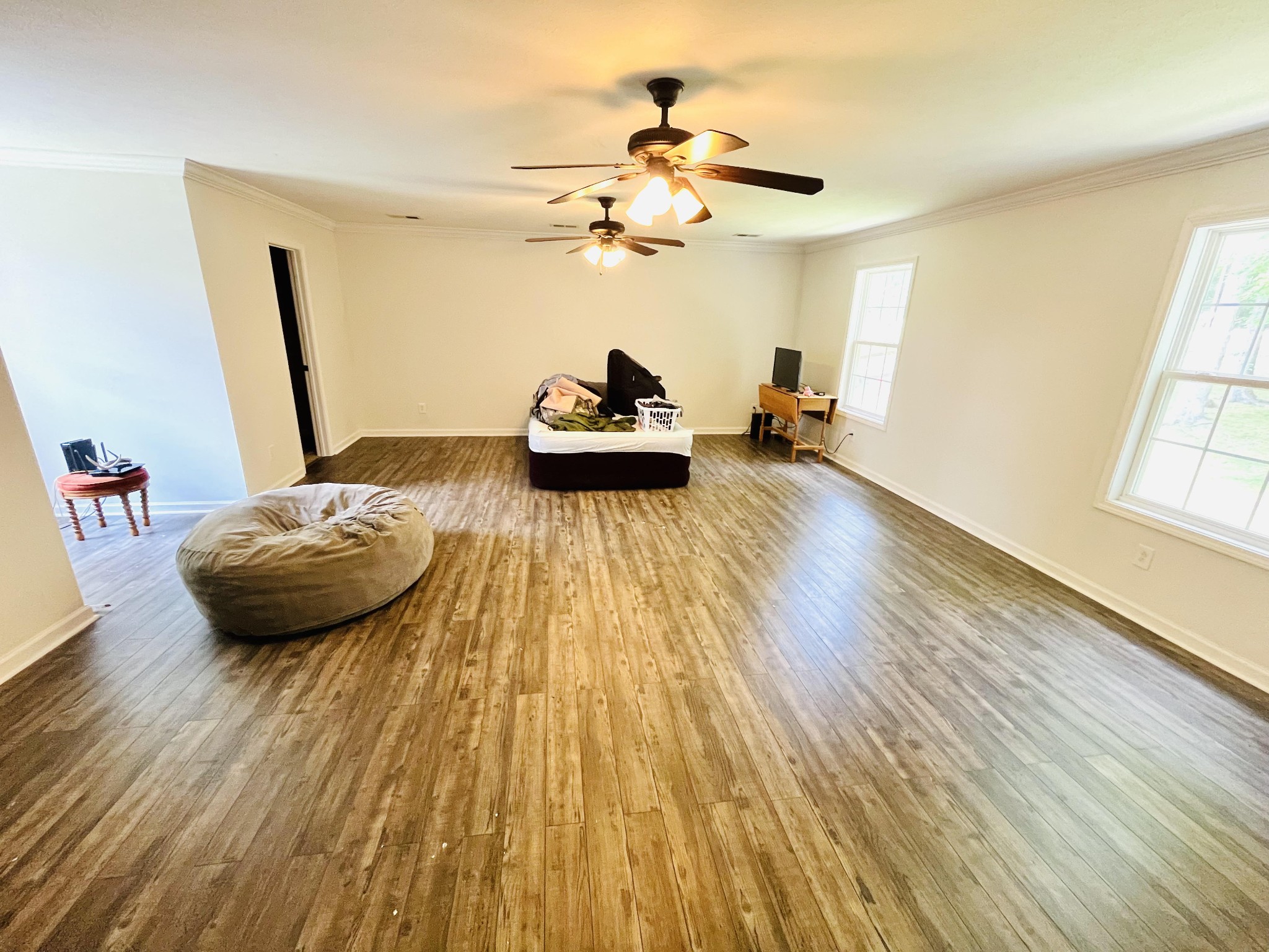 1476 Haynes Road Woodlawn, TN 37191 - Photo 14 of 31 Large Bonus room with walk-in closet and full bath