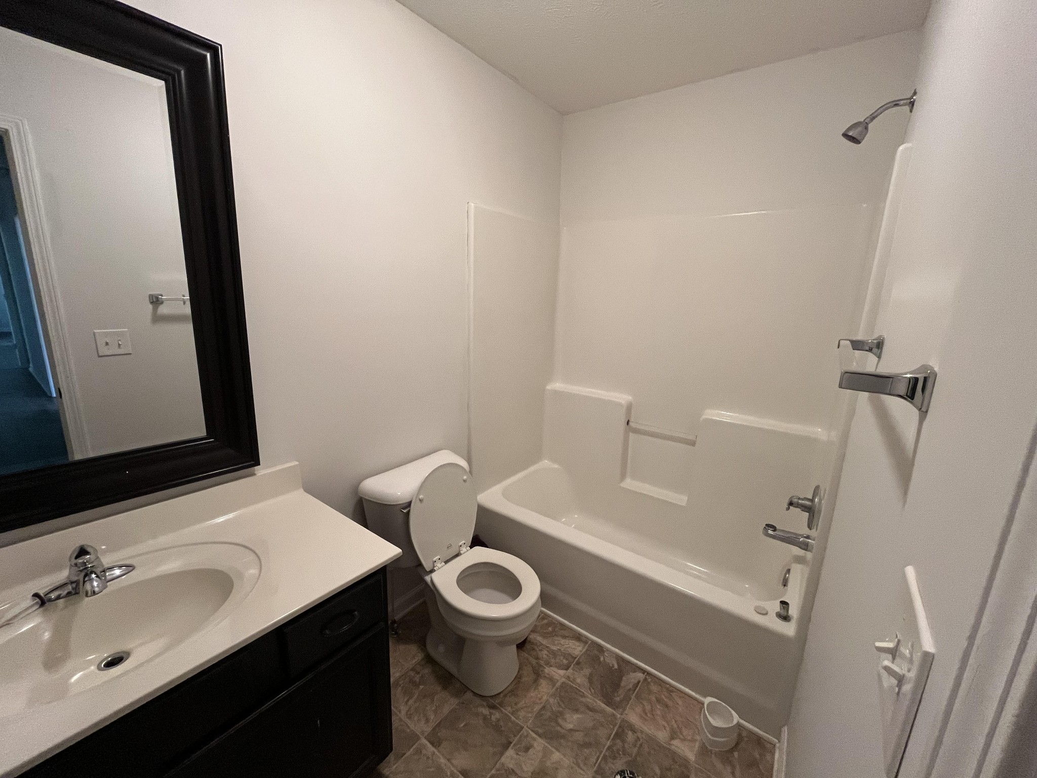 1476 Haynes Road Woodlawn, TN 37191 - Photo 26 of 31 Full Bath in upstairs hallway