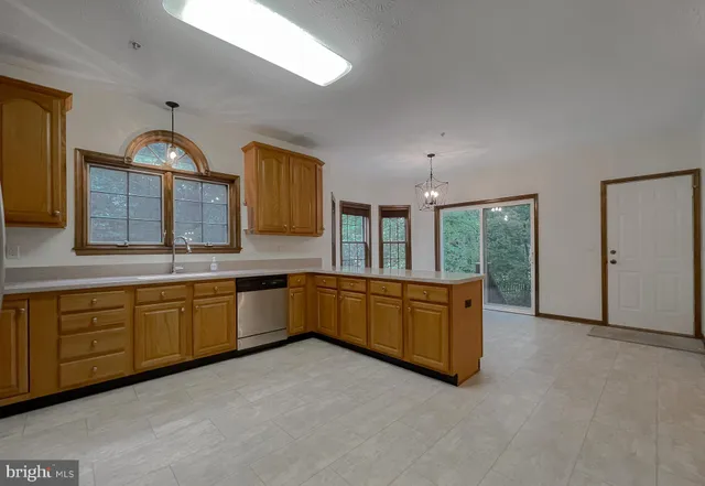 $660,000 | 22951 Cattail Lane, California, MD 20619