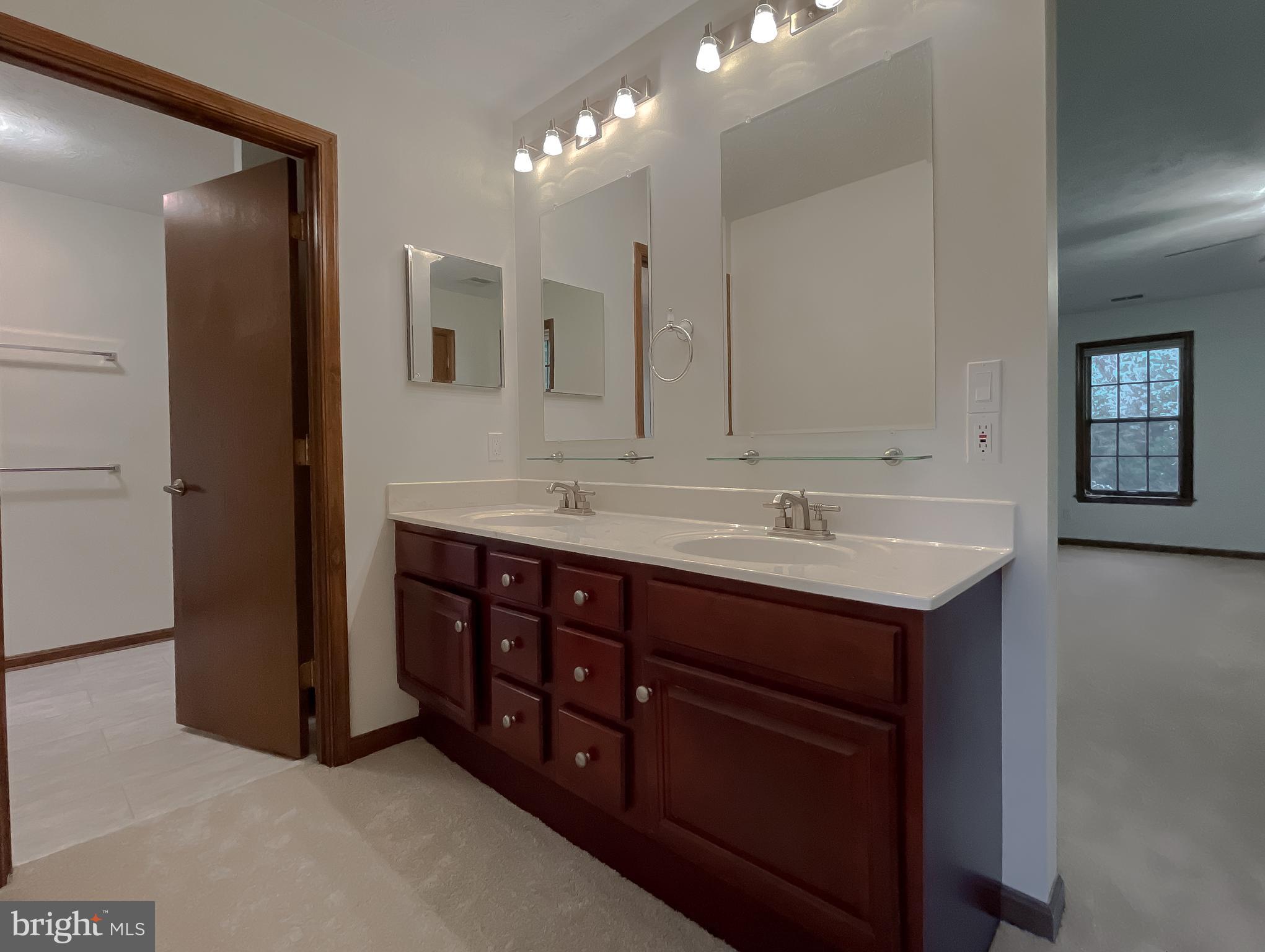 22951 Cattail Lane California, MD 20619 - Photo 37 of 82 Primary Bath