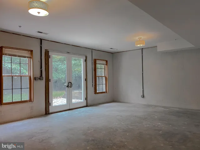 $660,000 | 22951 Cattail Lane, California, MD 20619