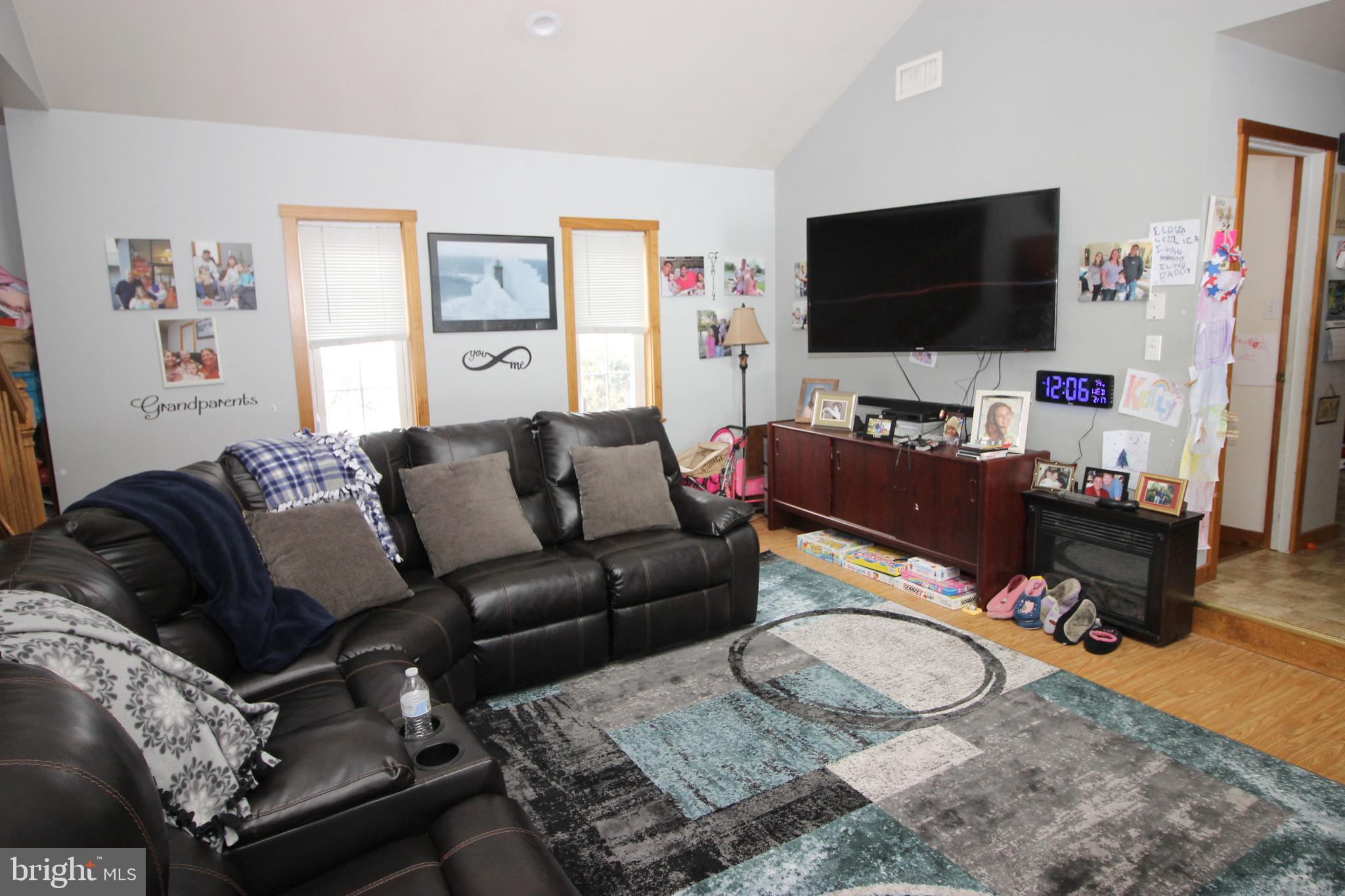 729 Sandstone Road Strasburg, PA 17579 - Photo 3 of 12 Gallery Image 3
