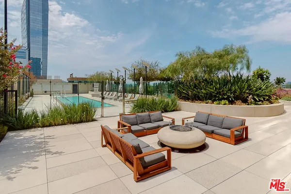 $3,500 | 889 Francisco Street, Unit 2602, Los Angeles, CA 90017