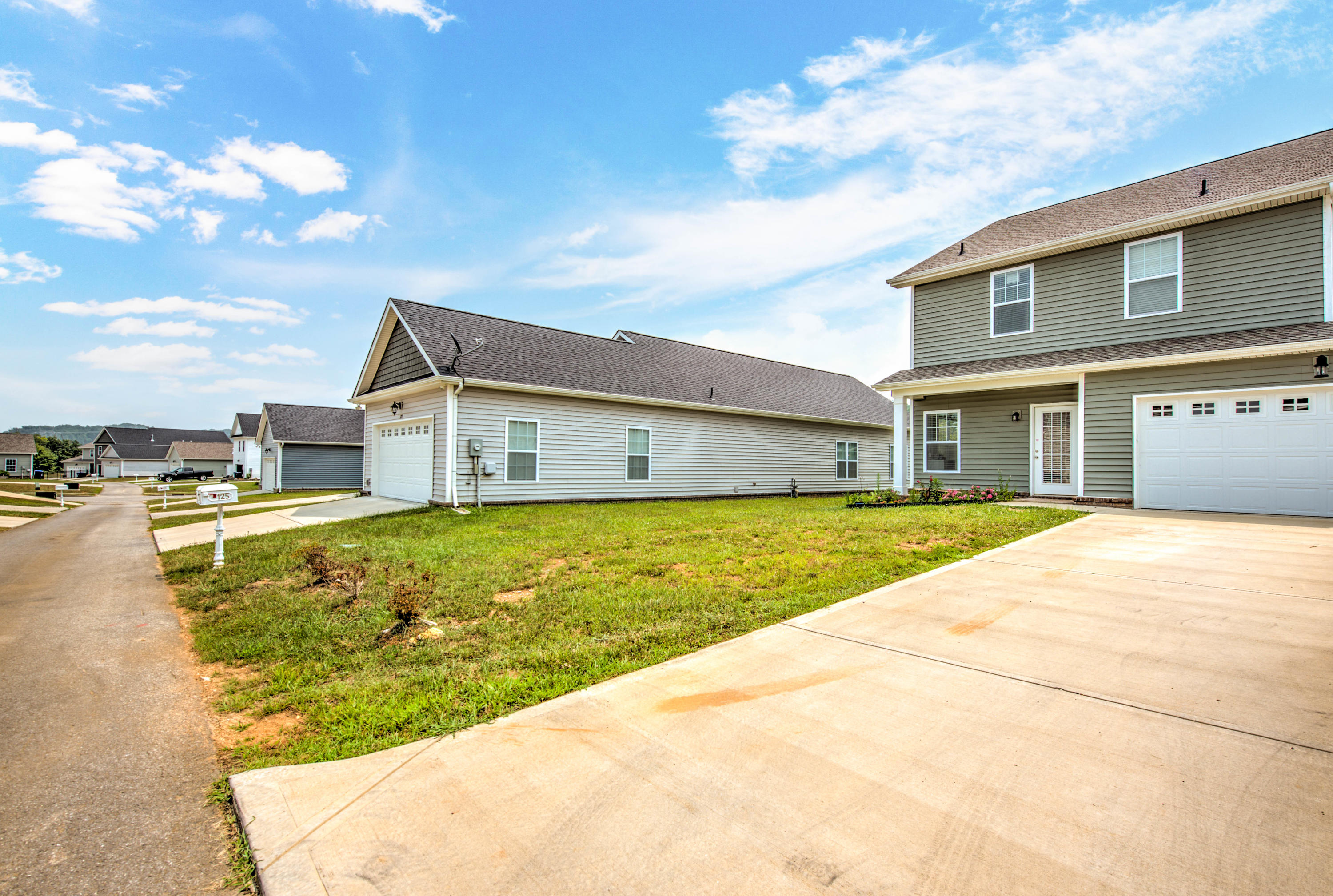 125 Hackberry Street Oak Ridge, TN 37830 - Photo 27 of 36 27