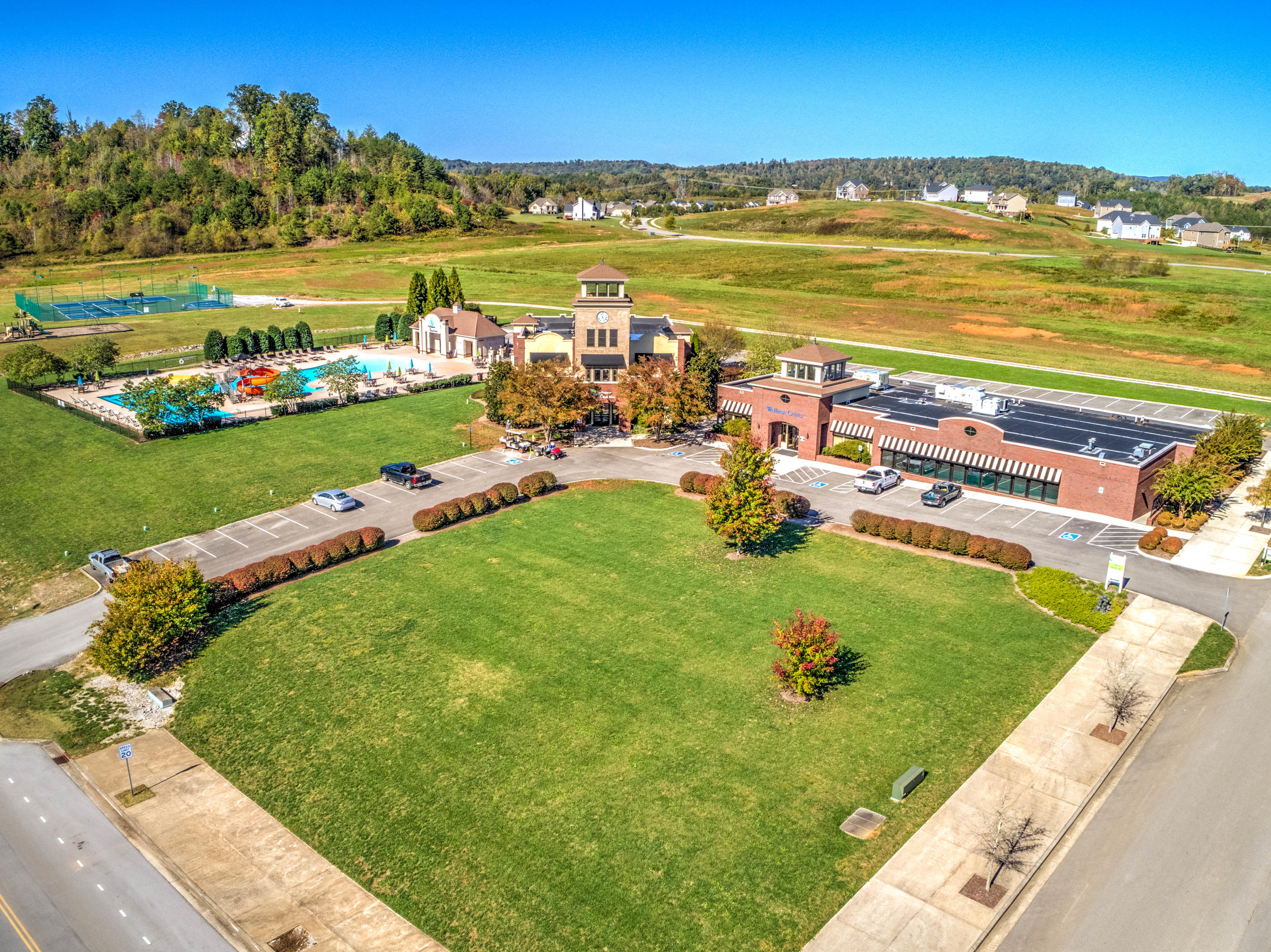 125 Hackberry Street Oak Ridge, TN 37830 - Photo 31 of 36 DJI_0106_07_08_09_10