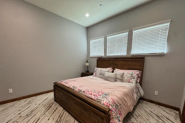 $995,000 | 1048 11th Street, Rock Island, TX 78934