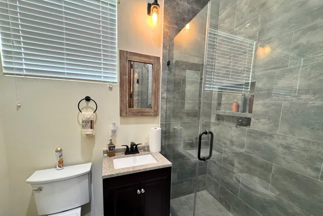 $995,000 | 1048 11th Street, Rock Island, TX 78934