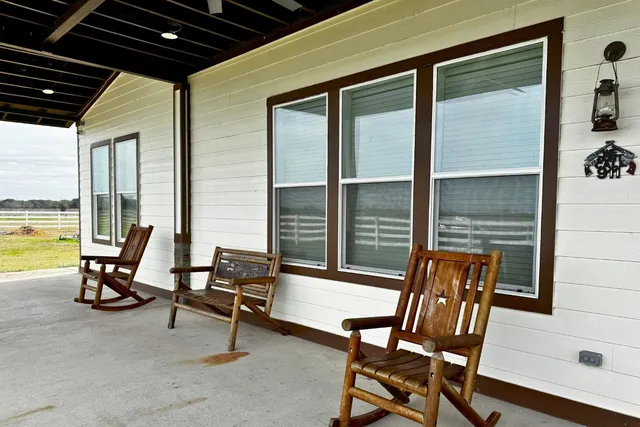 $995,000 | 1048 11th Street, Rock Island, TX 78934