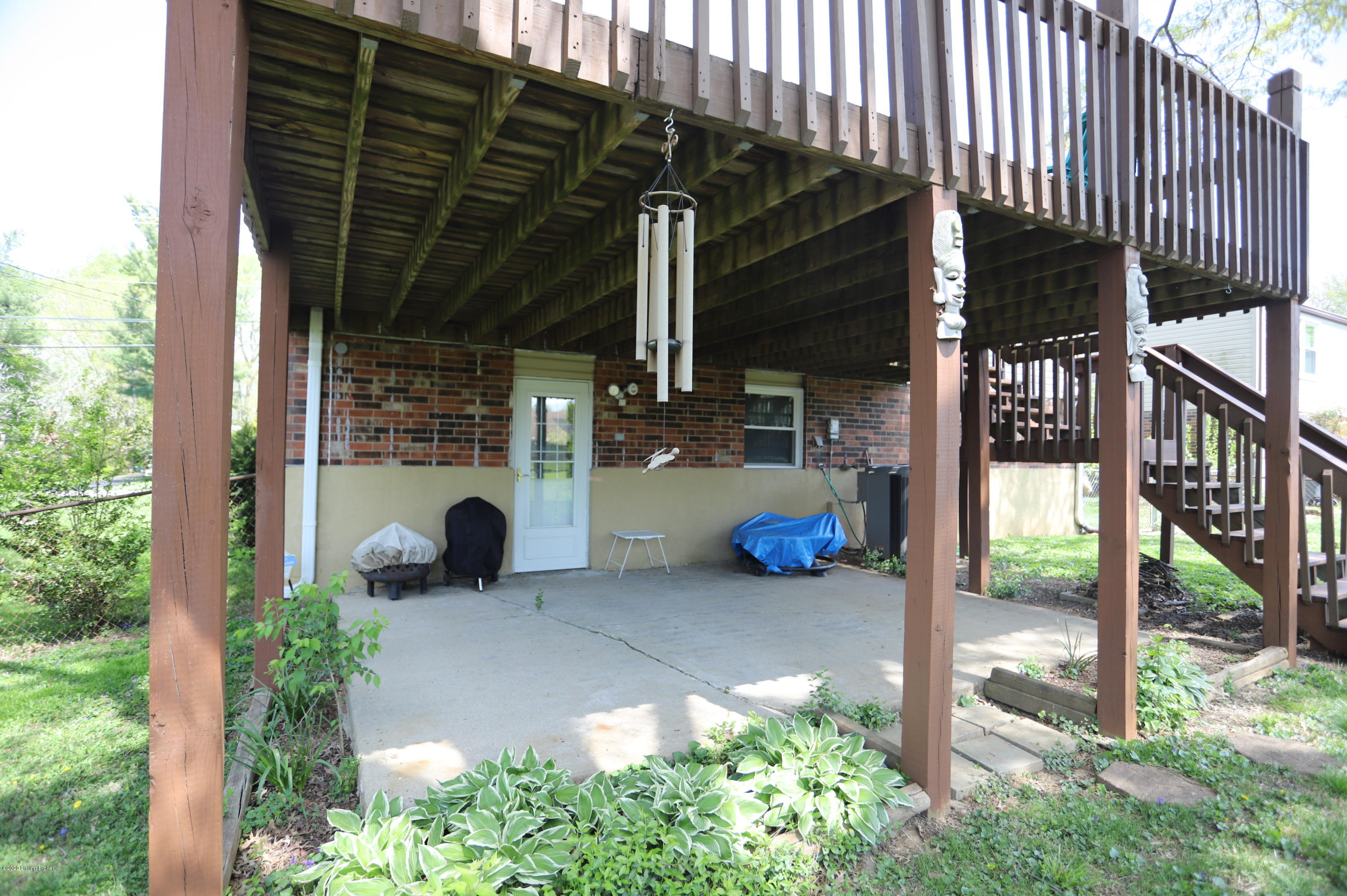 9528 Fairground Road Louisville, KY 40291 - Photo 48 of 55 patio/deck
