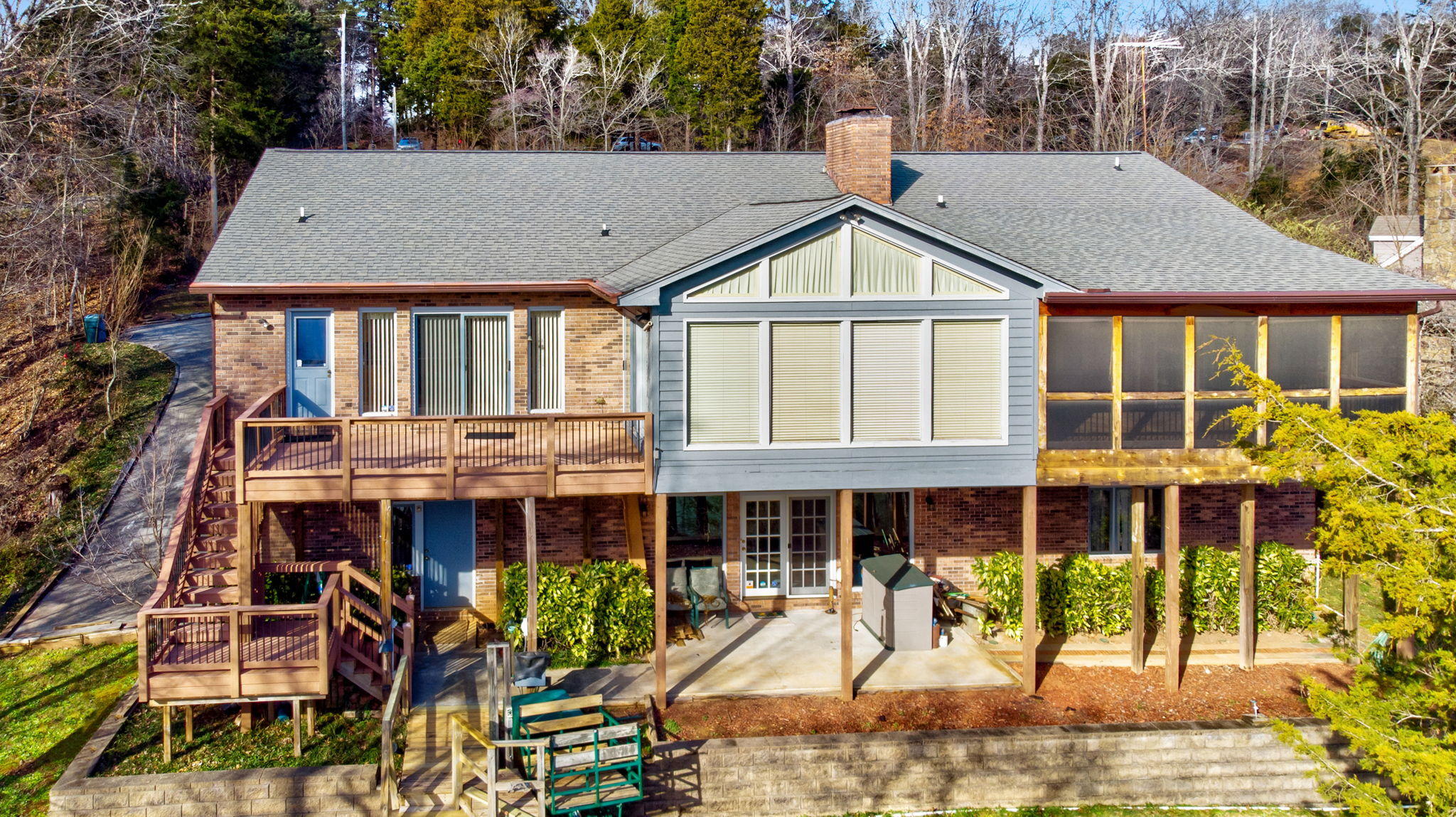 3-web-or-mls-1401BlackberryRidge-4