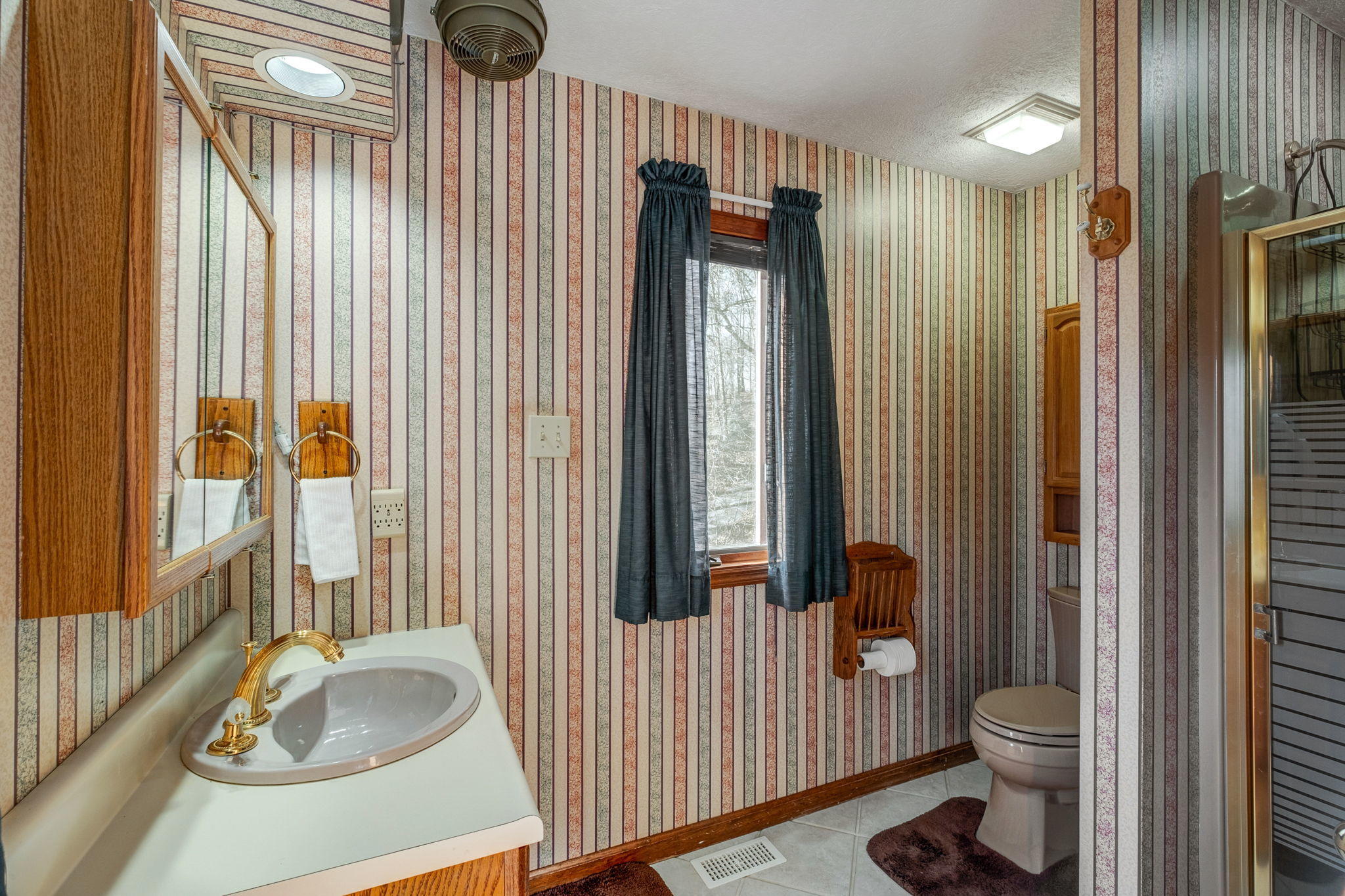 1401 Blackberry Ridge Road Lenoir City, TN 37772 - Photo 13 of 39 24-web-or-mls-1401BlackberryRidge-30_1