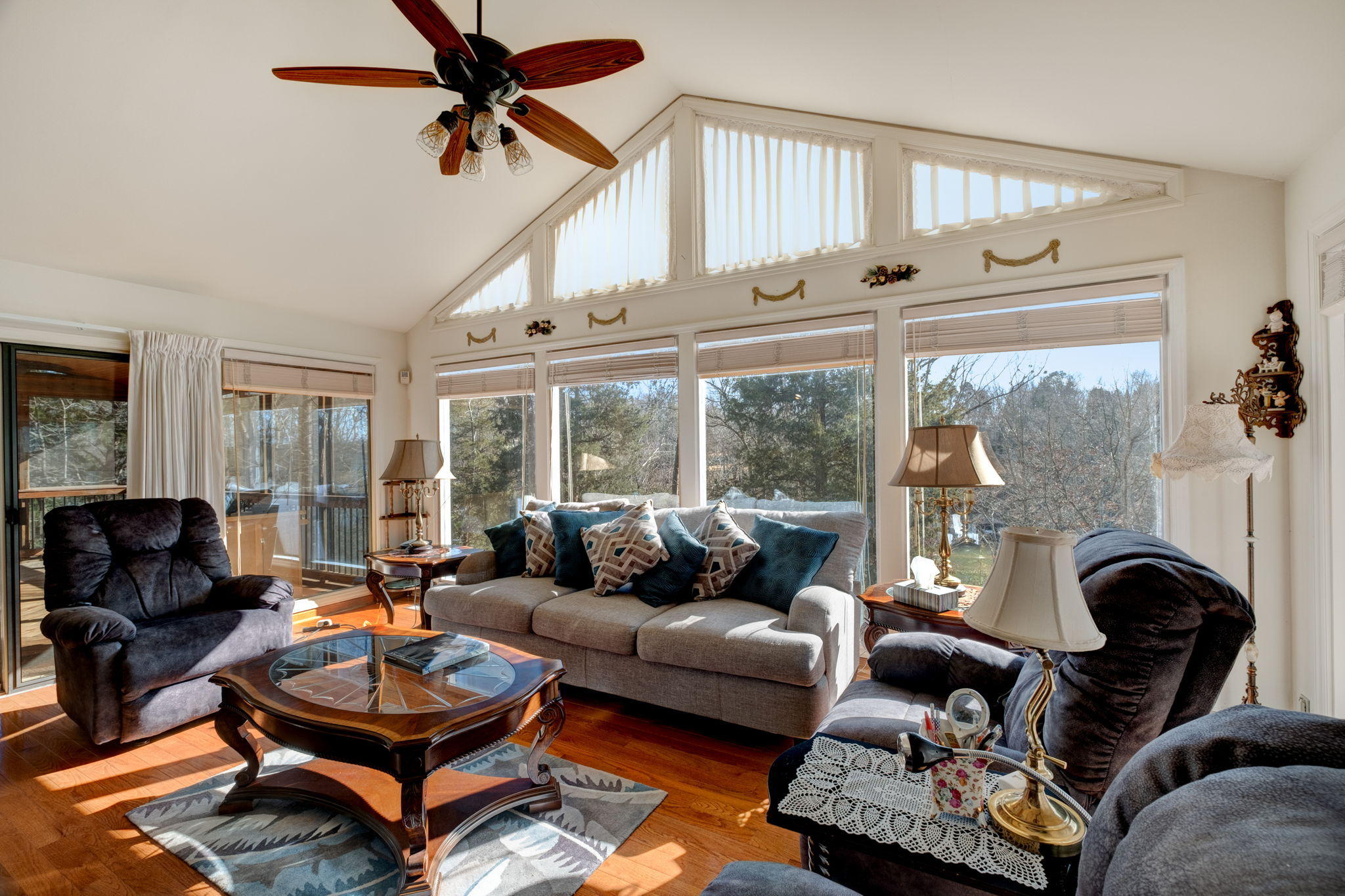 7-web-or-mls-1401BlackberryRidge-8