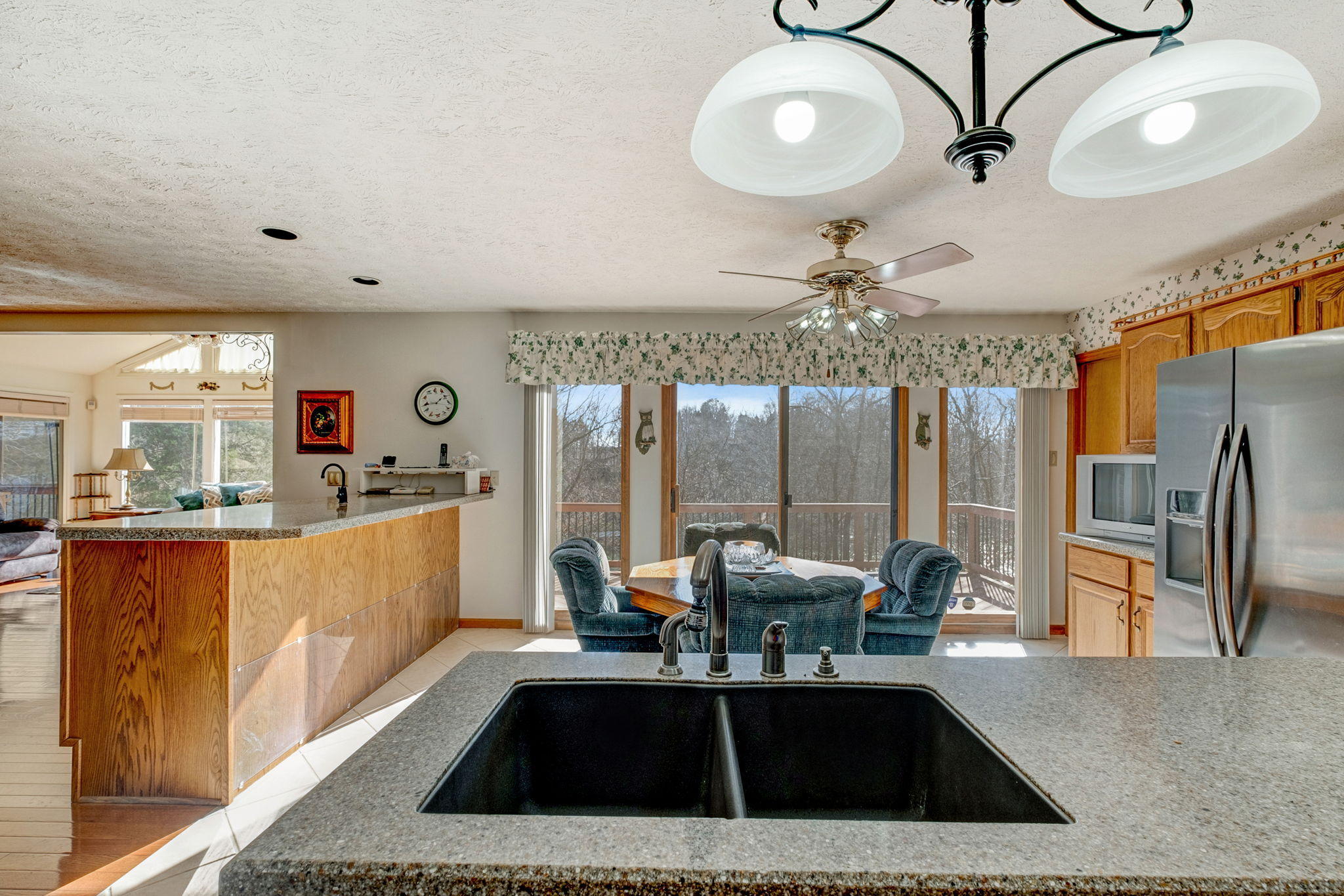 1401 Blackberry Ridge Road Lenoir City, TN 37772 - Photo 10 of 39 20-web-or-mls-1401BlackberryRidge-26_1
