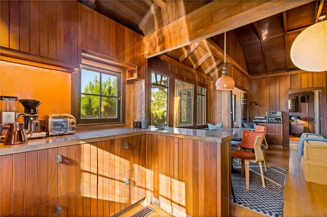 $3,195,000 | 310 Hawthorne Road, Laguna Beach, CA 92651