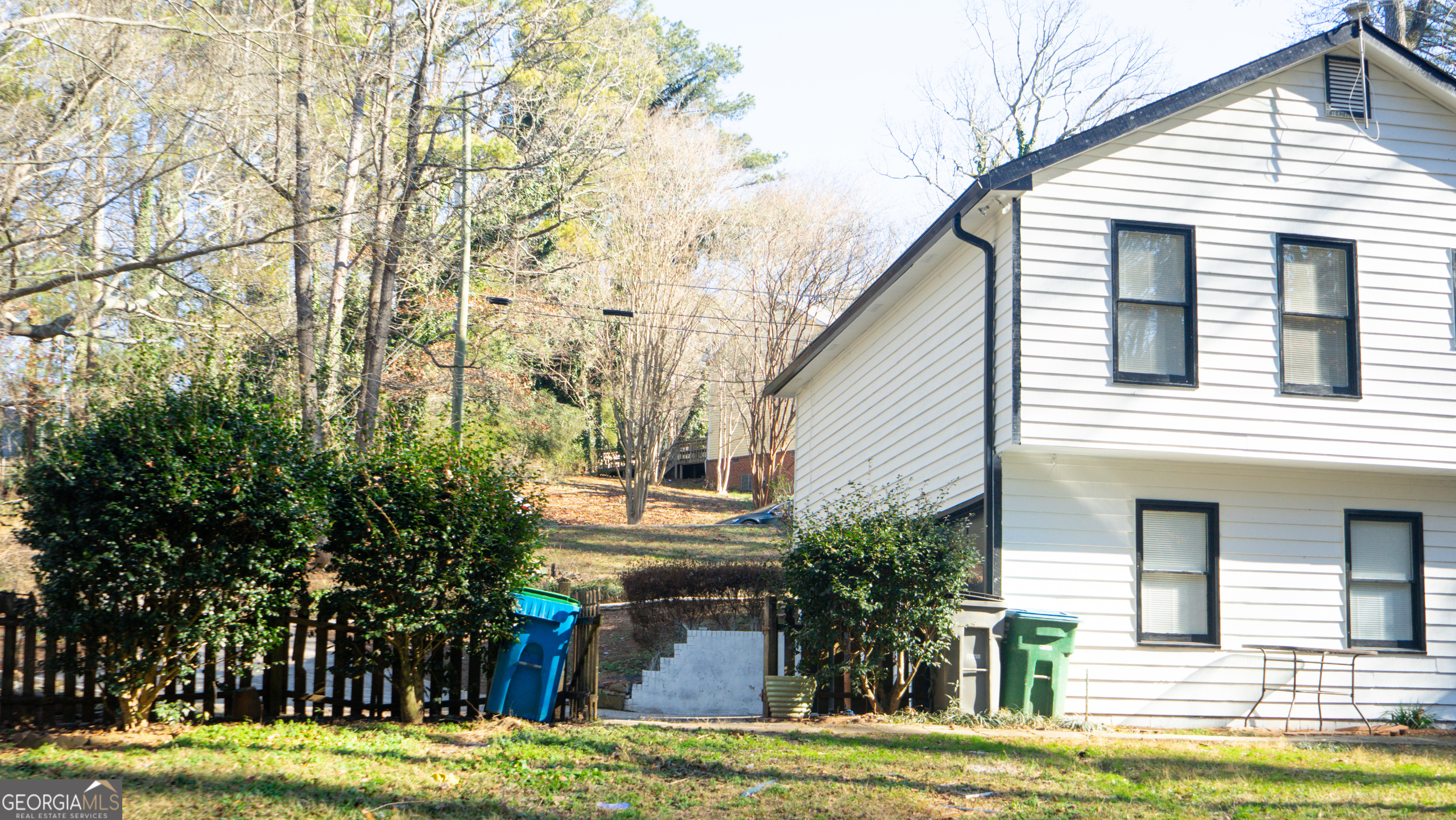 1373 Fairfield Drive Southwest Lilburn, GA 30047 - Photo 17 of 79