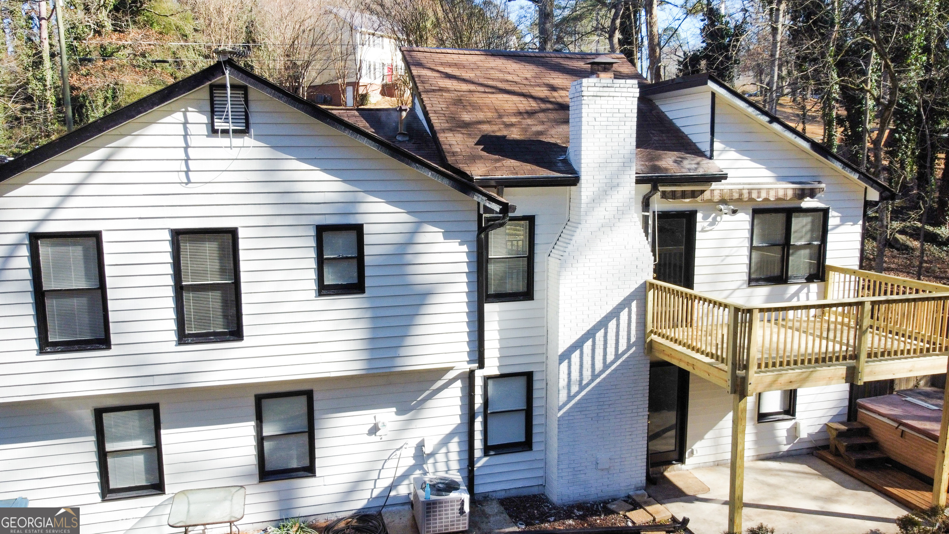 1373 Fairfield Drive Southwest Lilburn, GA 30047 - Photo 8 of 79