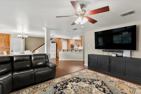 $690,000 | 3115 Rains County Road 2610, Alba, TX 75410