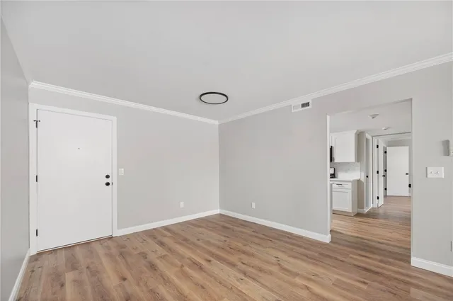 $269,900 | 1141 Hartford Avenue, Unit 4B, Johnston, RI 02919