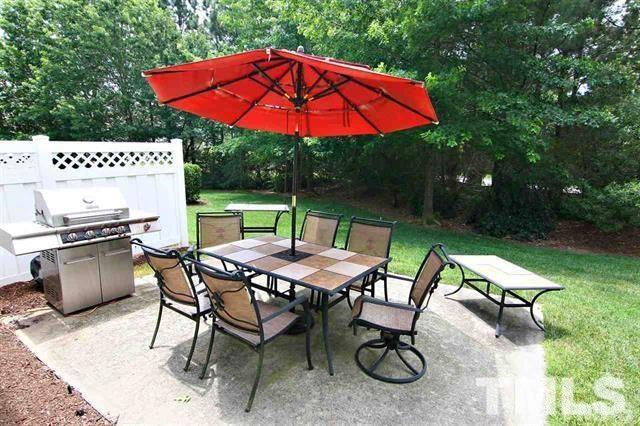10132 Mizner Lane Raleigh, NC 27617 - Photo 3 of 25 Gallery Image 3