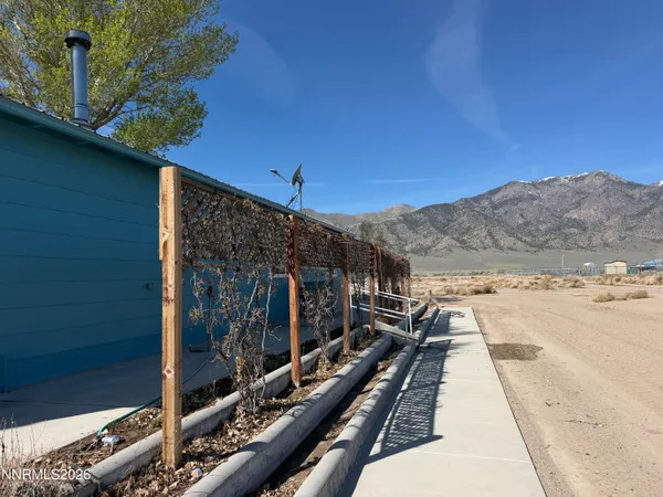 $475,000 | 100 Larson Boulevard, Round Mountain, NV 89045
