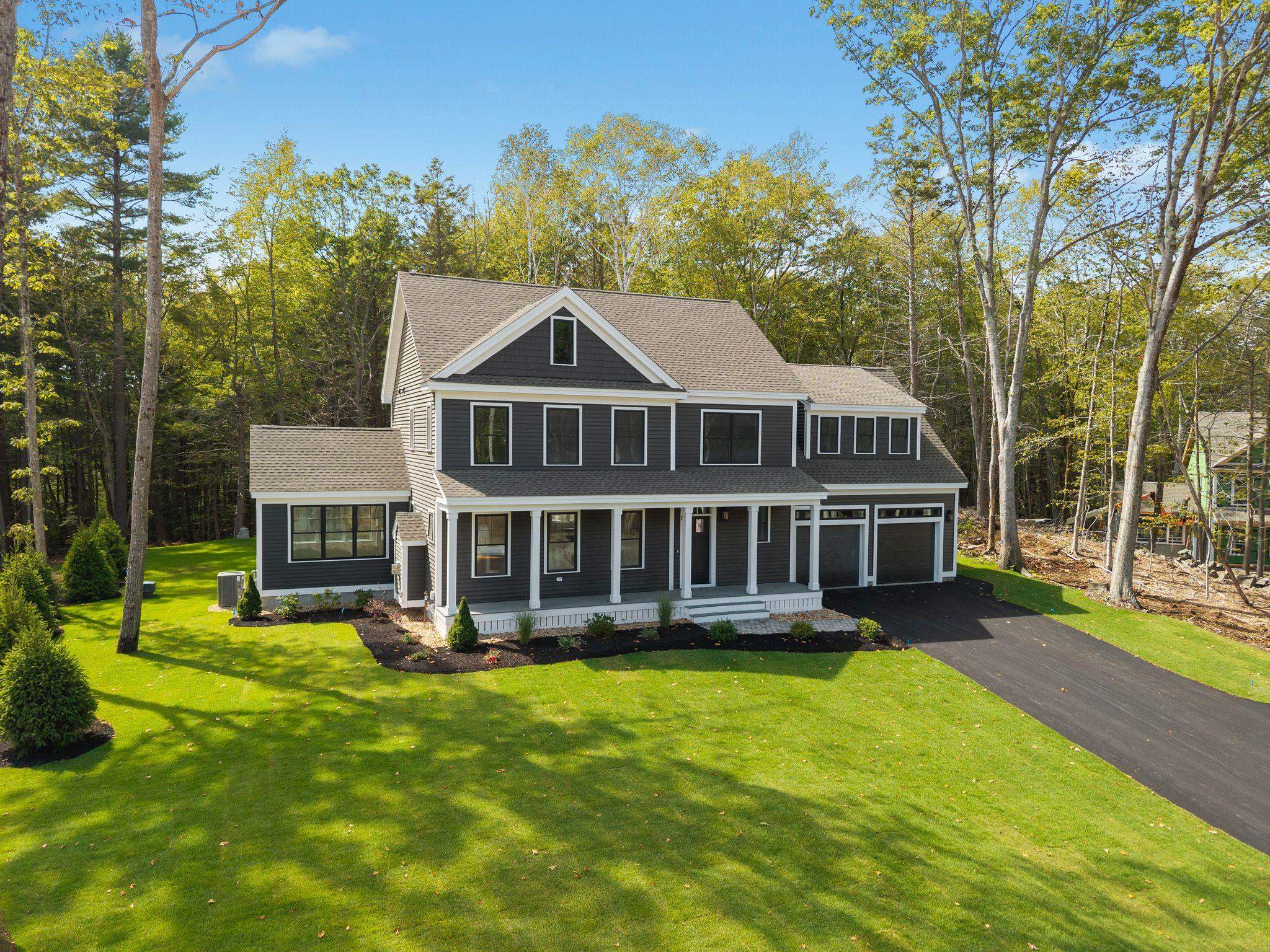 Autumn Lane Newfields, NH 03856 - Photo 2 of 21