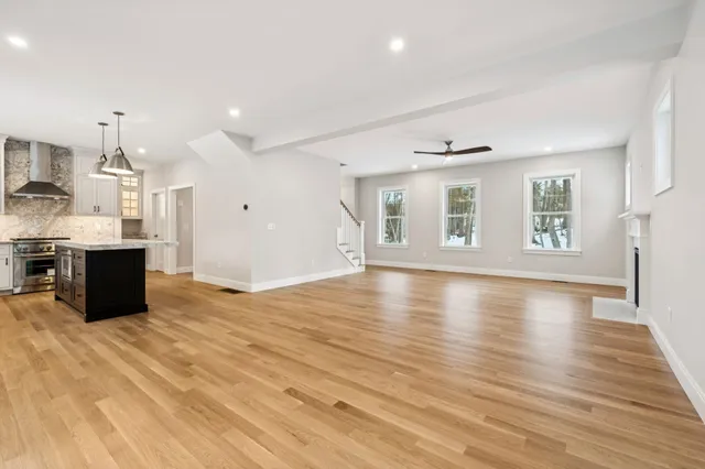 $1,399,900 | Autumn Lane, Newfields, NH 03856