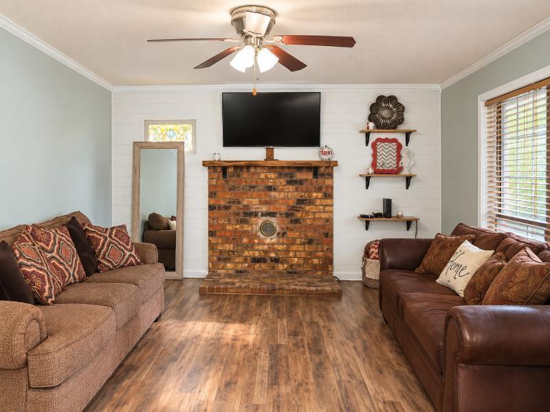 505 Clestel Street Amory, MS 38821 - Photo 4 of 24 Gallery Image 4