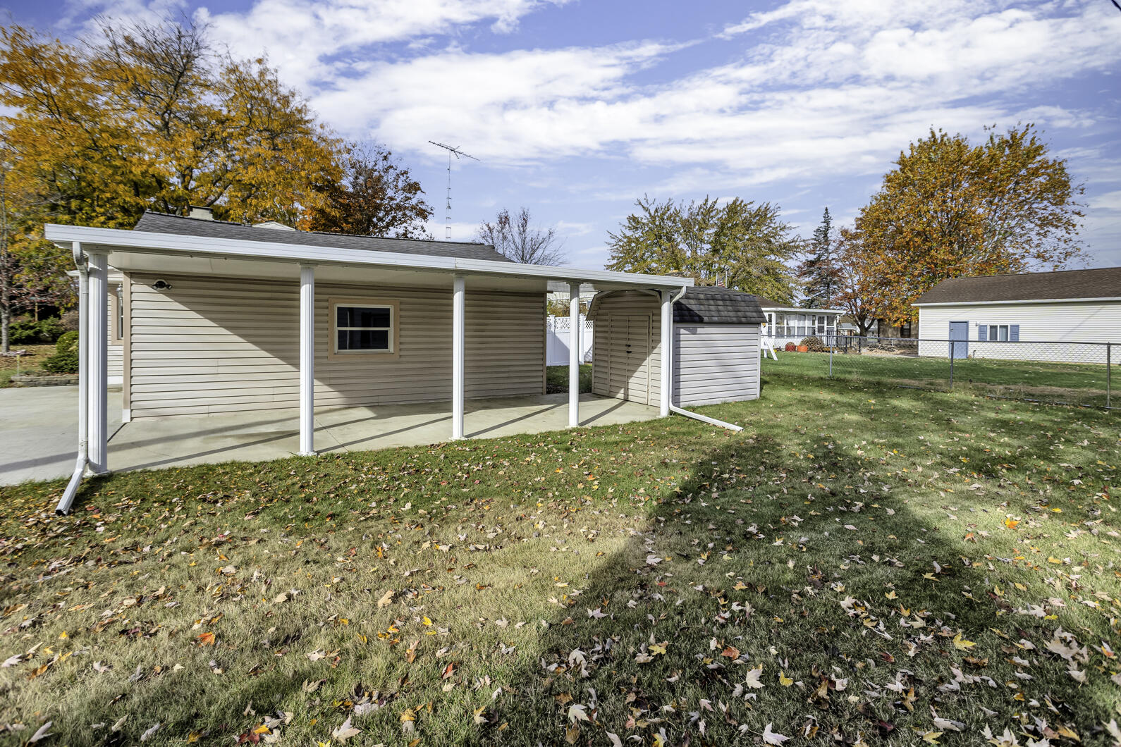 3203 Hoyer Road Michigan Center, MI 49254 - Photo 35 of 42 0N0A0930