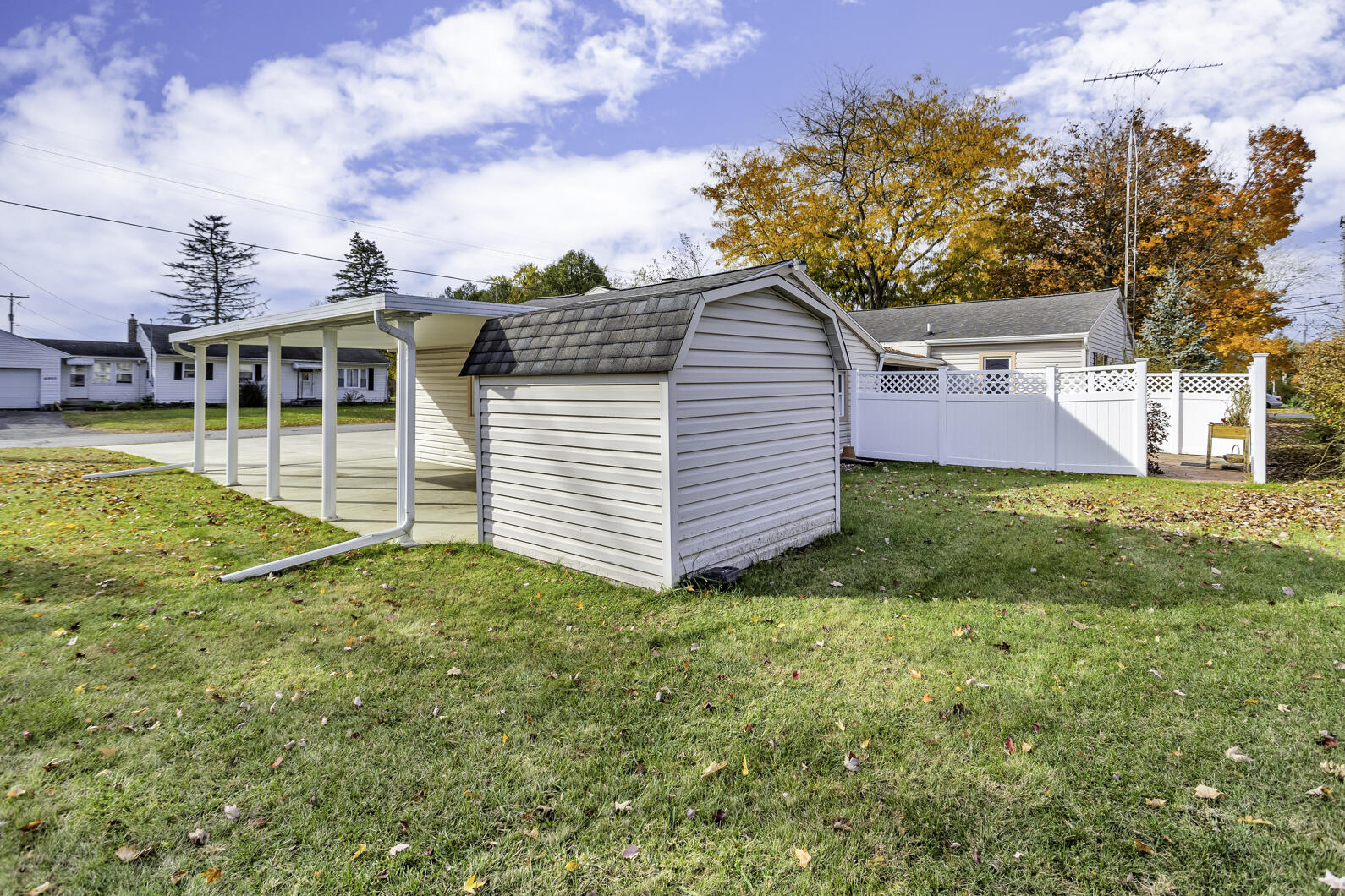 3203 Hoyer Road Michigan Center, MI 49254 - Photo 36 of 42 0N0A0931