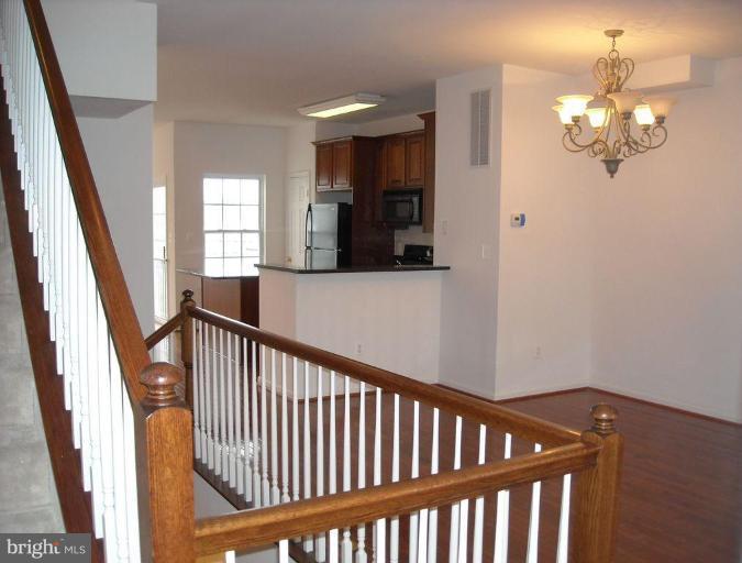 3441 Falls Road Baltimore, MD 21211 - Photo 17 of 23 Living Room/Dining Room
