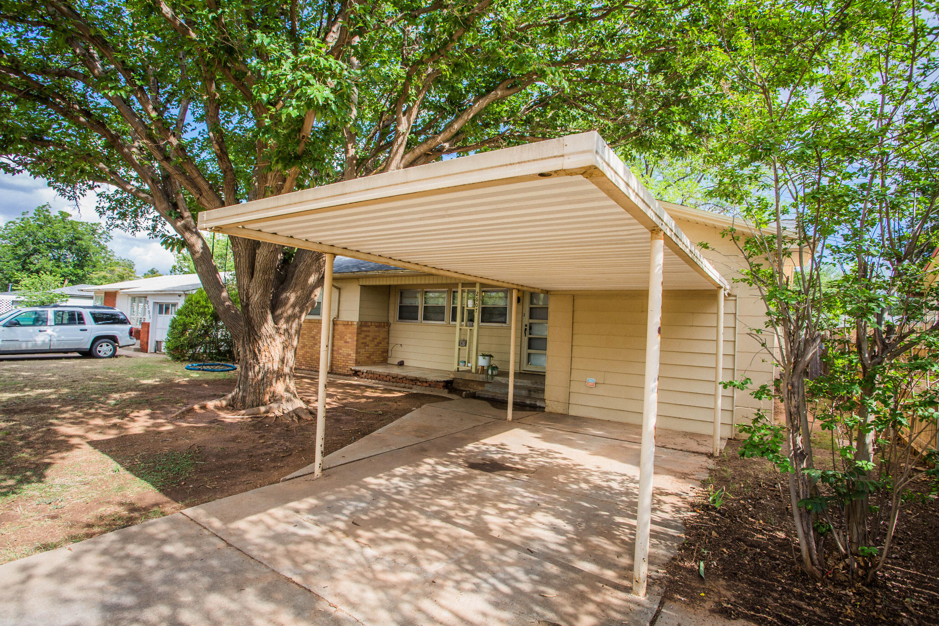 2607 45th Street Lubbock, TX 79413 - Photo 4 of 50 5V2A0236