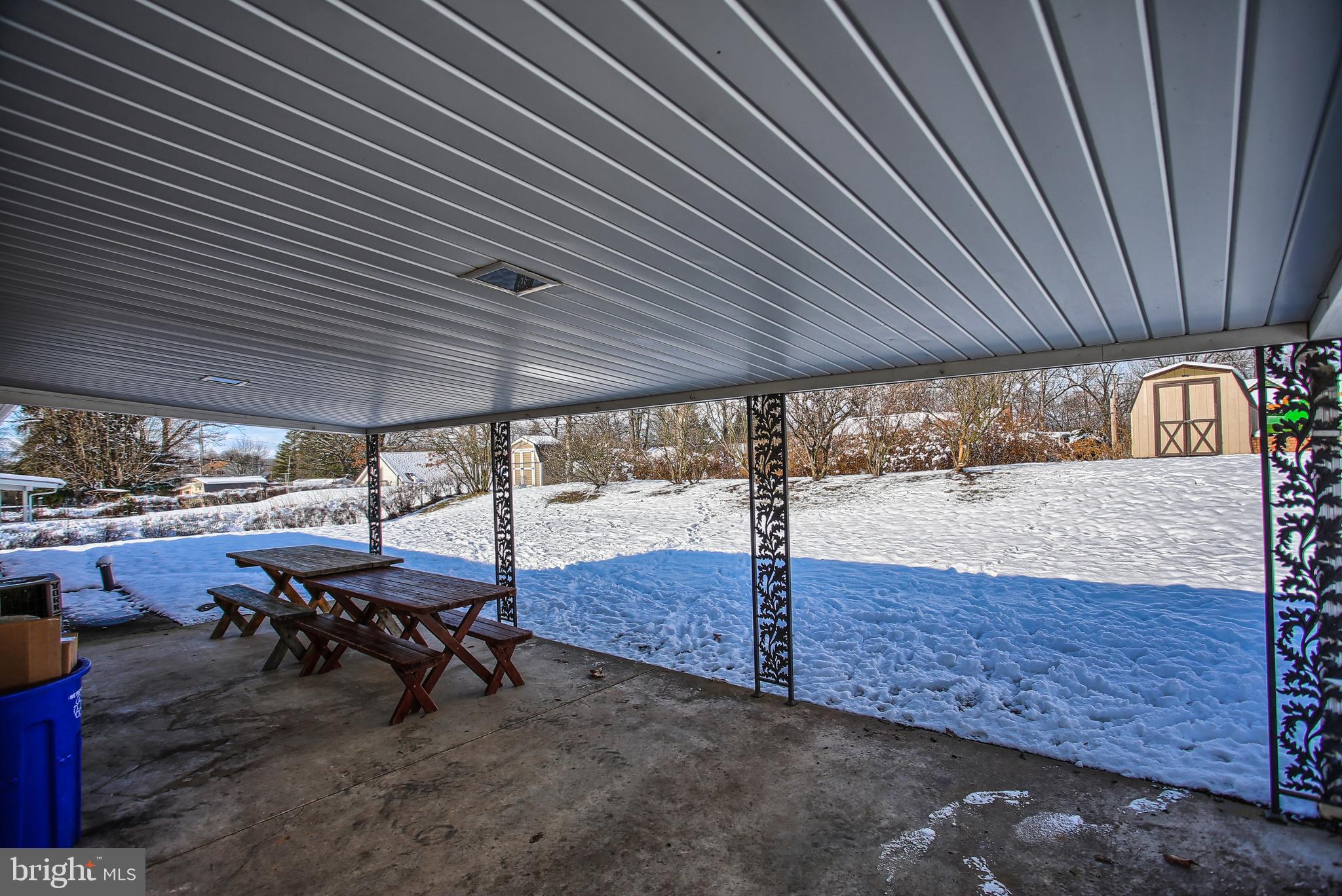 1887 Marigold Road York, PA 17408 - Photo 28 of 37 Covered patio